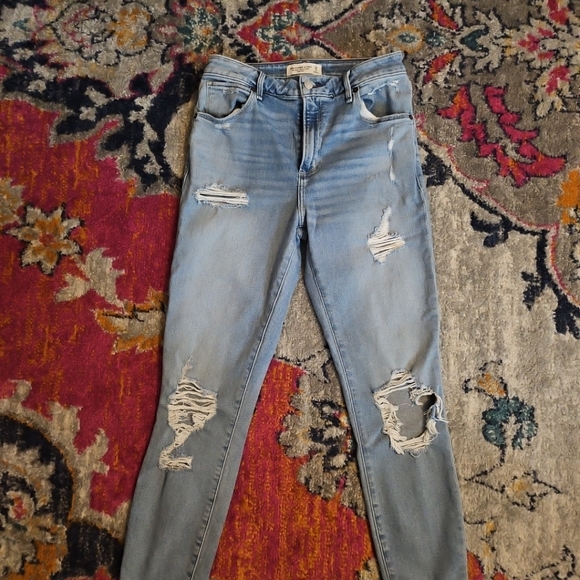 🔥Abercrombie Skinny jeans 🔥 - Picture 1 of 3